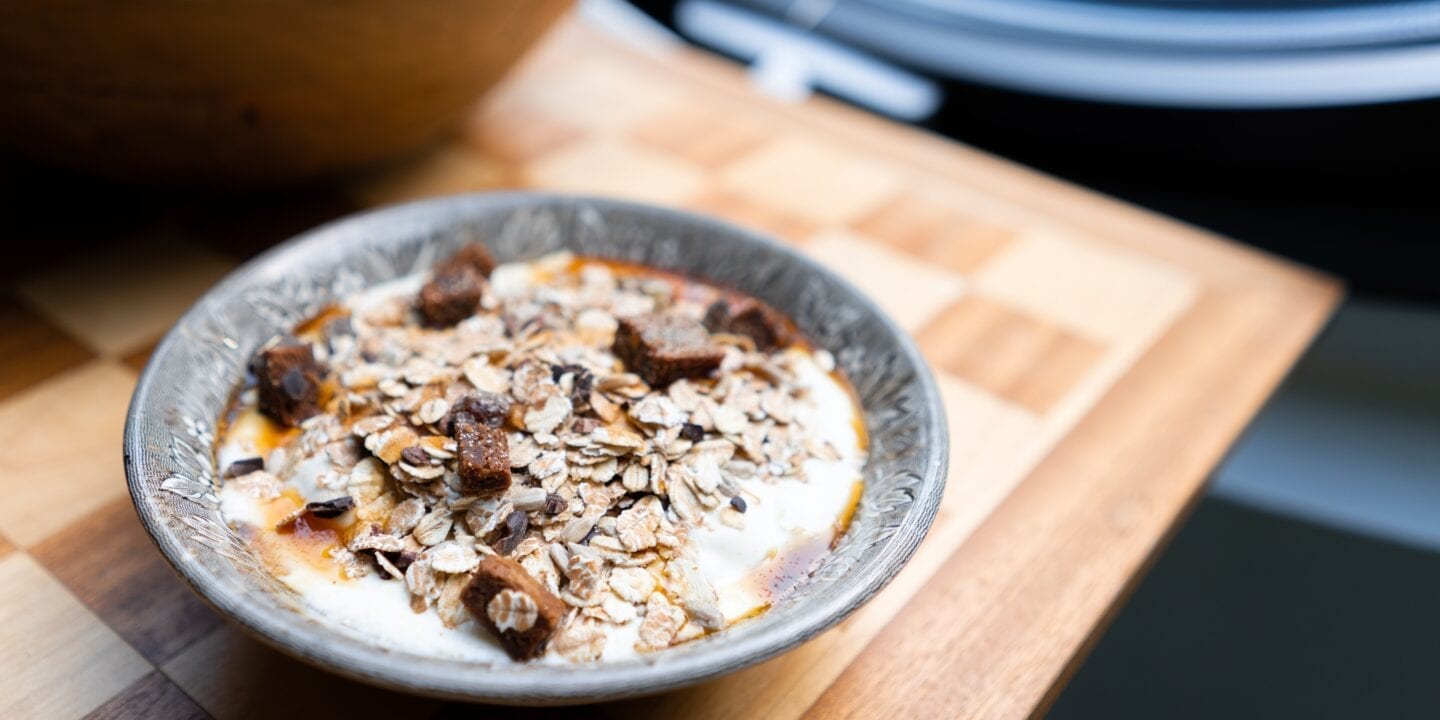 The Wondrous Benefits of Delicious Oatmeal to Enjoy for Breakfast Lunch and Dinner